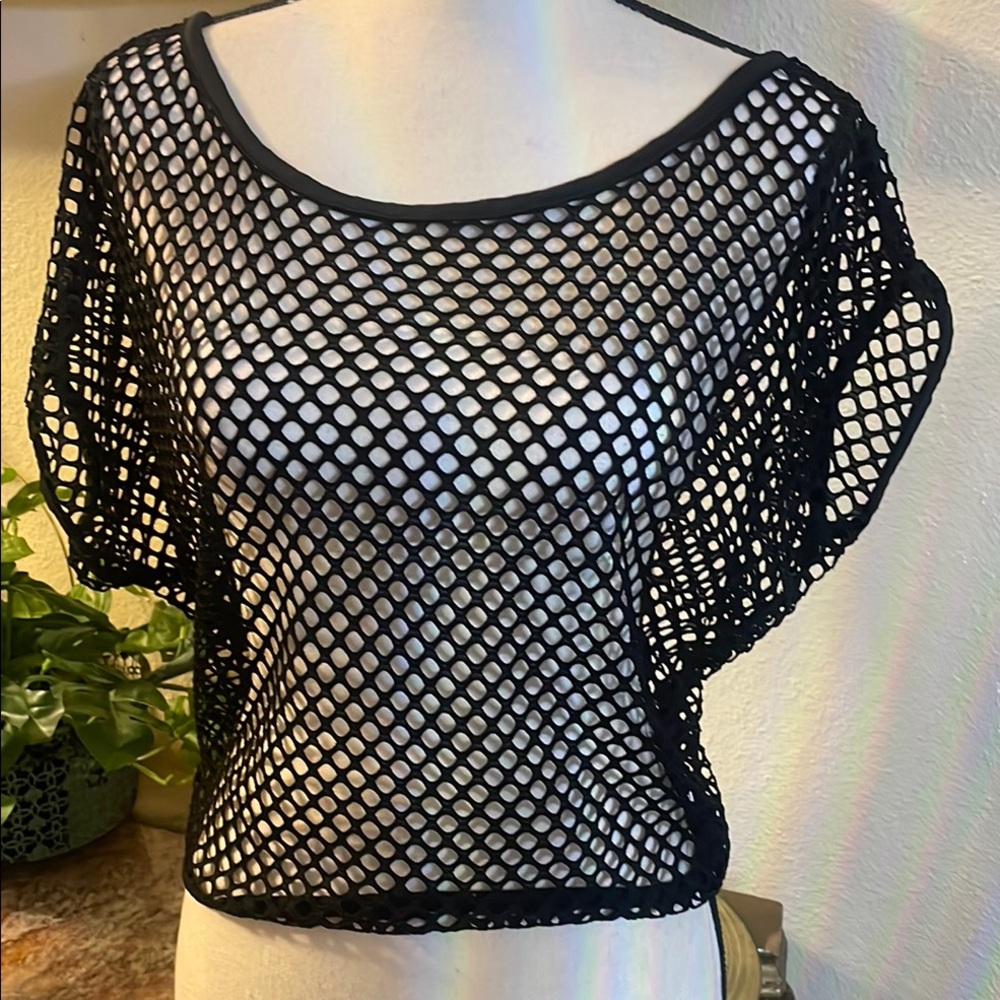 New Black Mesh Women's Sexy Fishnet Crop Top 80’s Costume Short Sleeve, Size Med